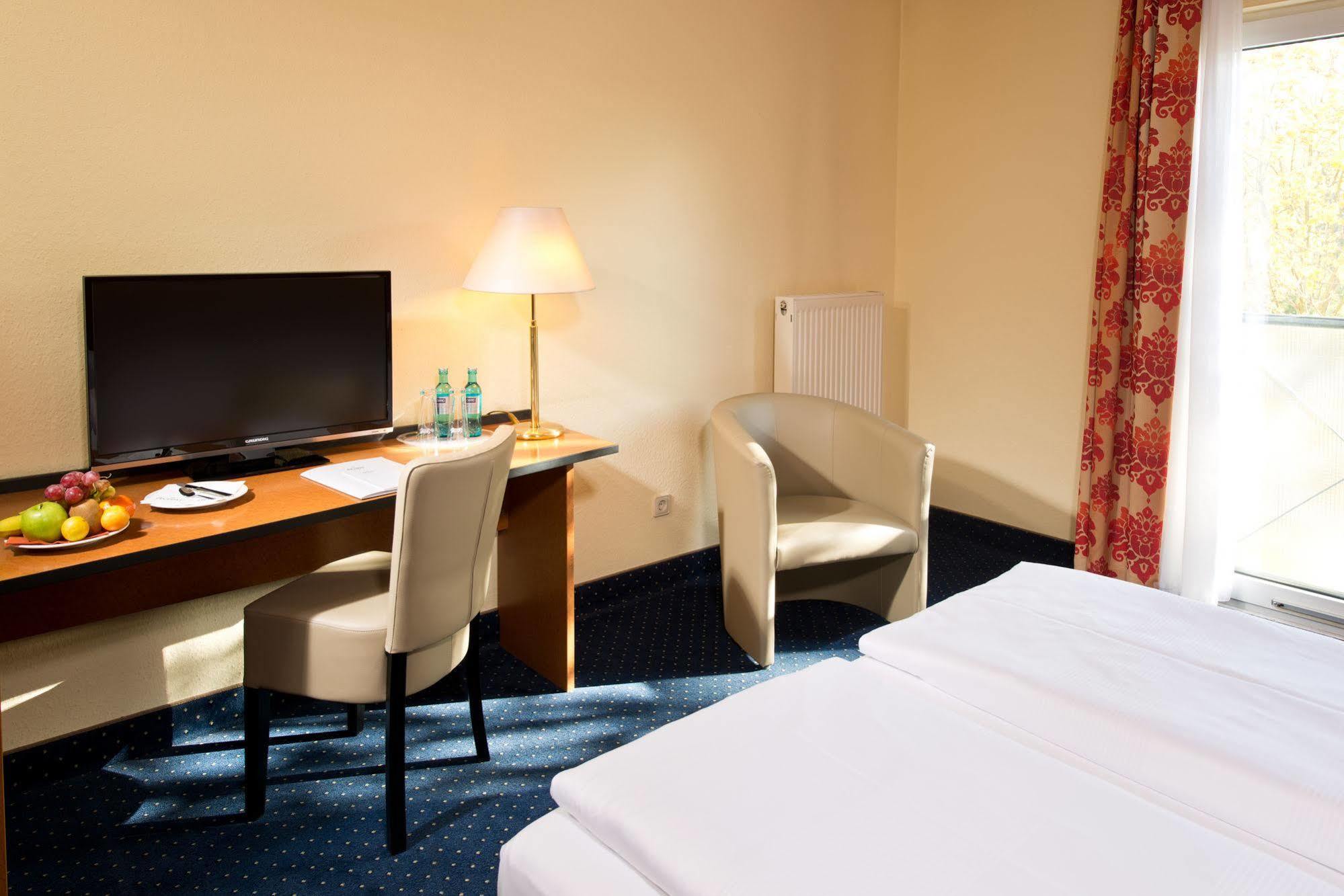 Achat Hotel Zwickau Exterior photo